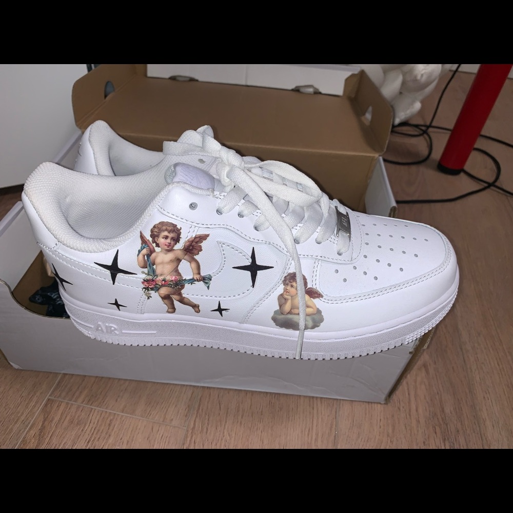 Customized Air Force 1s. Brand new never worn - Picture 2 of 3